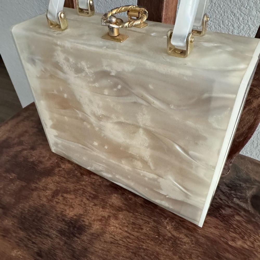 Vintage Pearlescent Cream Acrylic Satchel Handbag - Picture 4 of 16